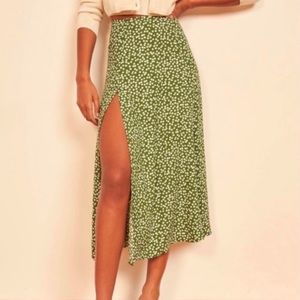 NWT Reformation Zoe Skirt - size 4